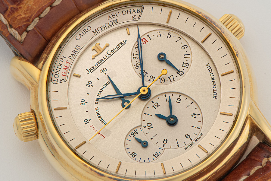 Geographic Ref. 139.1.92 in 18k Yellow Gold