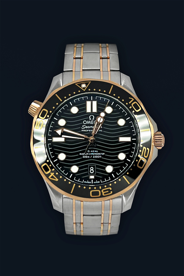 Seamaster Professional Diver 300m Steel & Gold