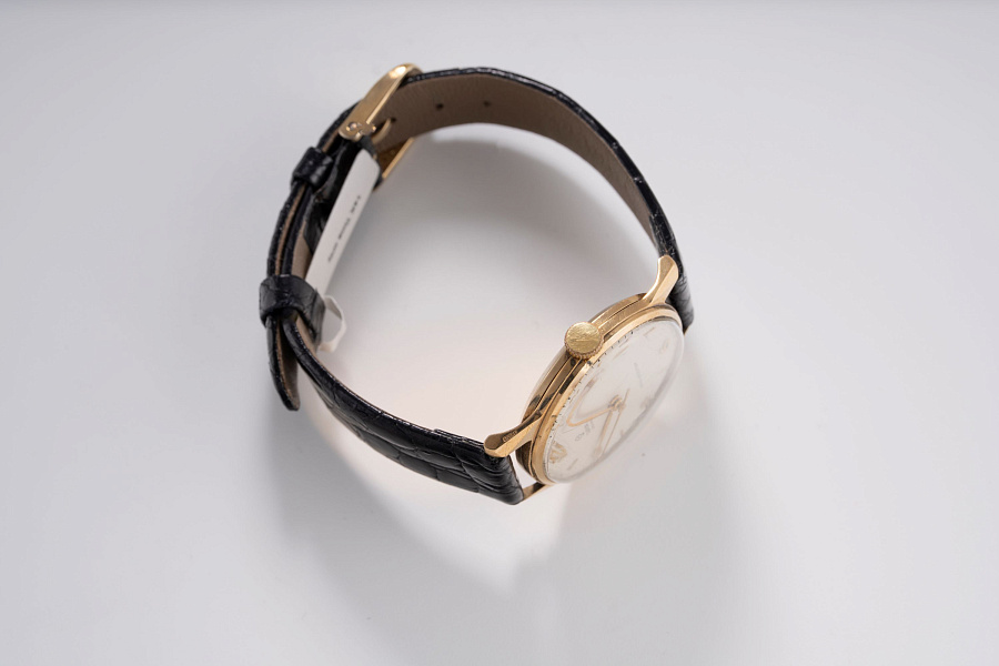 Royal Ref. 12856 in 9k Yellow Gold