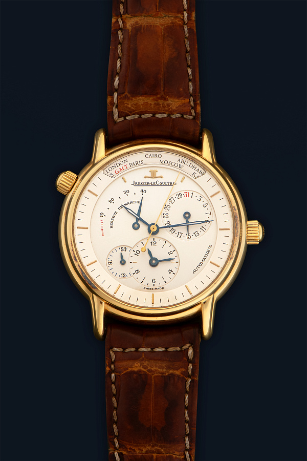 Geographic Ref. 139.1.92 in 18k Yellow Gold