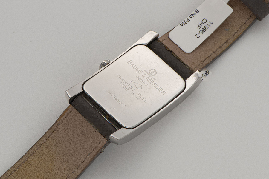 Hampton in Stainless Steel