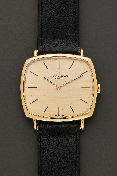 TV-Dial Dress Watch in 18k Yellow Gold