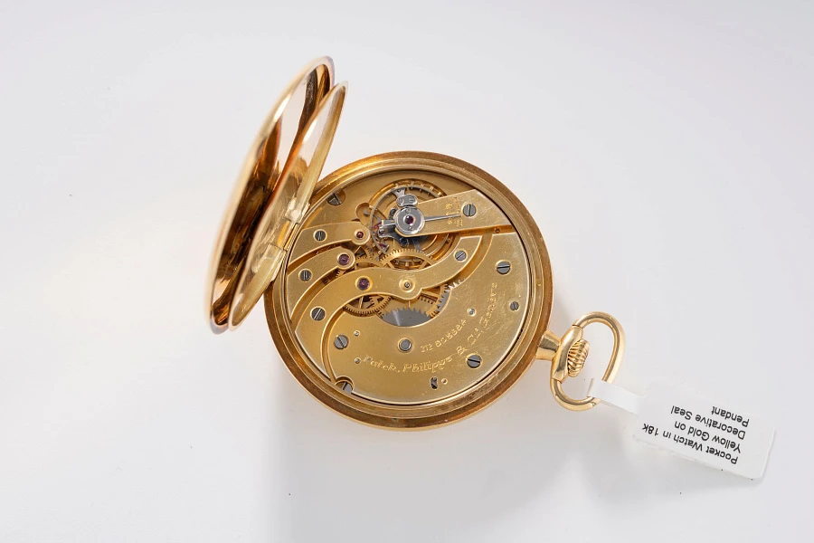 Pocket Watch in 18k Yellow Gold on Decorative Seal Pendant