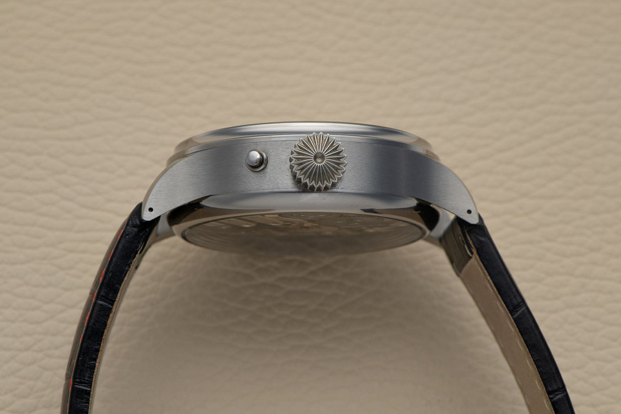Jaquemarts Minute-Repeater Wristwatch