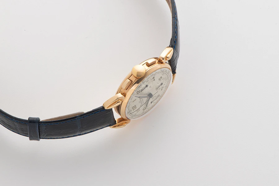 Fancy Lugs Premier Chronograph in 18K Rose Gold