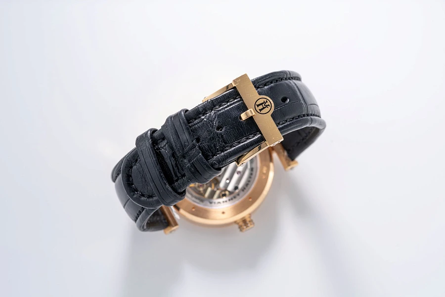 Classic in 18k Rose Gold