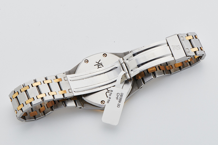 Royal Oak Bicolor Ref. 14790SA