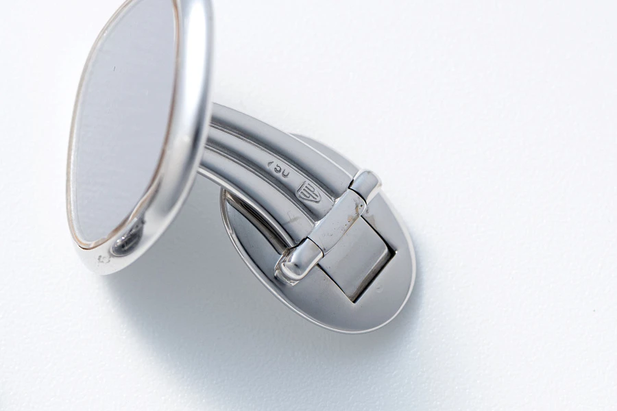 Ellipse Cufflinks in 18k White Gold