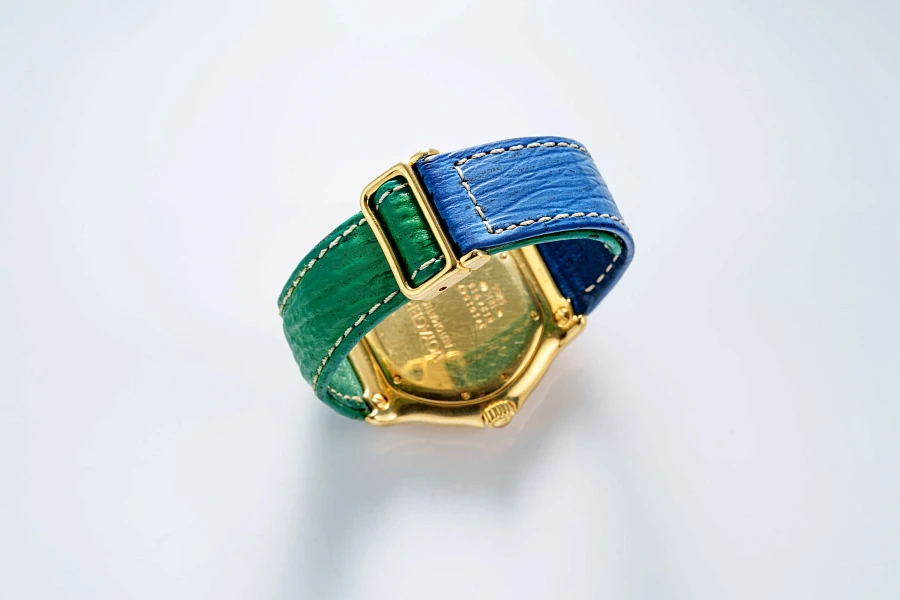 Voyager World Time Ref. 8124913 in 18k Yellow Gold