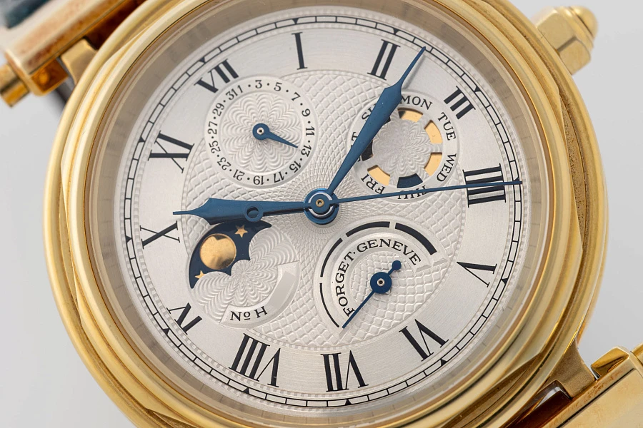 Calendar Serie H in 18k Yellow Gold