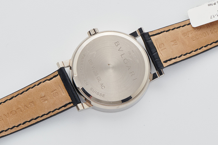 Diagono in 18k White Gold