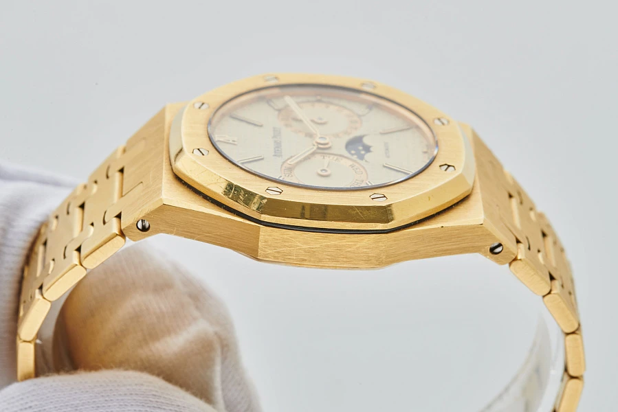 Royal Oak Day Date Moonphase Ref. 25594BA