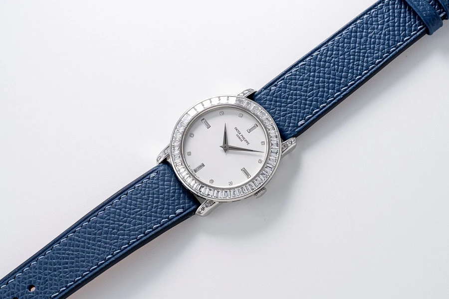 Calatrava Ref. 5027 with Baguette Diamonds in 18k White Gold