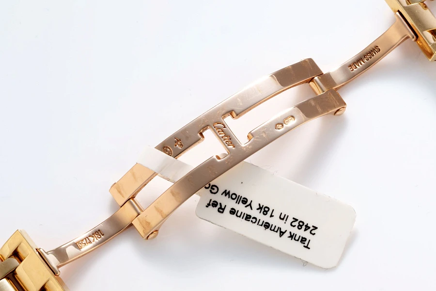 Tank Américaine Ref. 2482 in 18k Yellow Gold