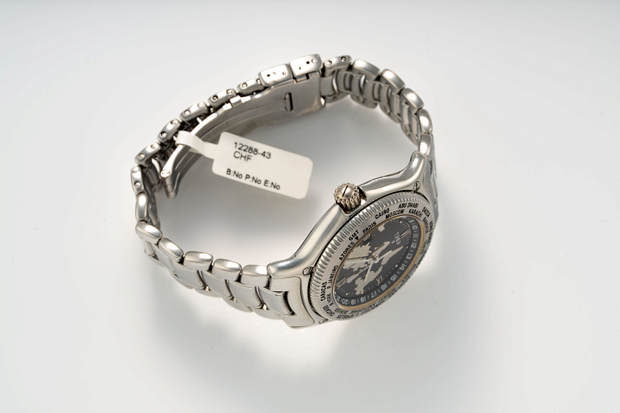 Voyager World Time Ref. 9124913 in Stainless Steel