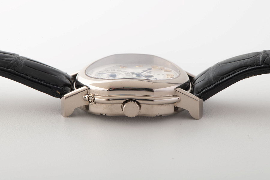 Perpetual Calendar Ref. 121.Y.60 in 18k White Gold