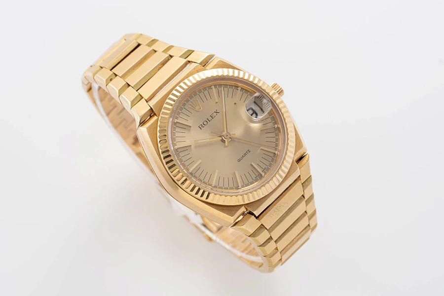 First Series Texano Ref. 5100 in 18k Yellow Gold