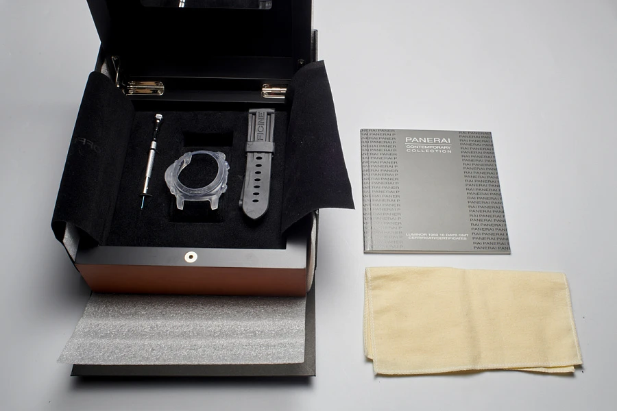 Panerai Luminor 1950 Ceramic 10 Days GMT