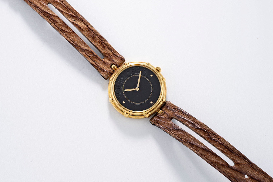 Classic Quartz Ref. G2704.7 in 18k Yellow Gold