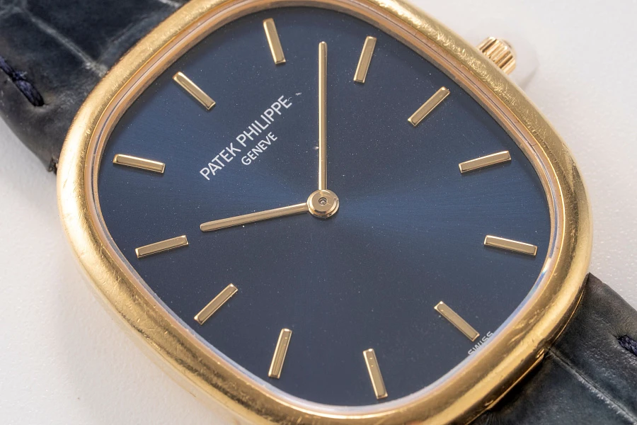 Ellipse Ref. 3738/100J in 18k Yellow Gold