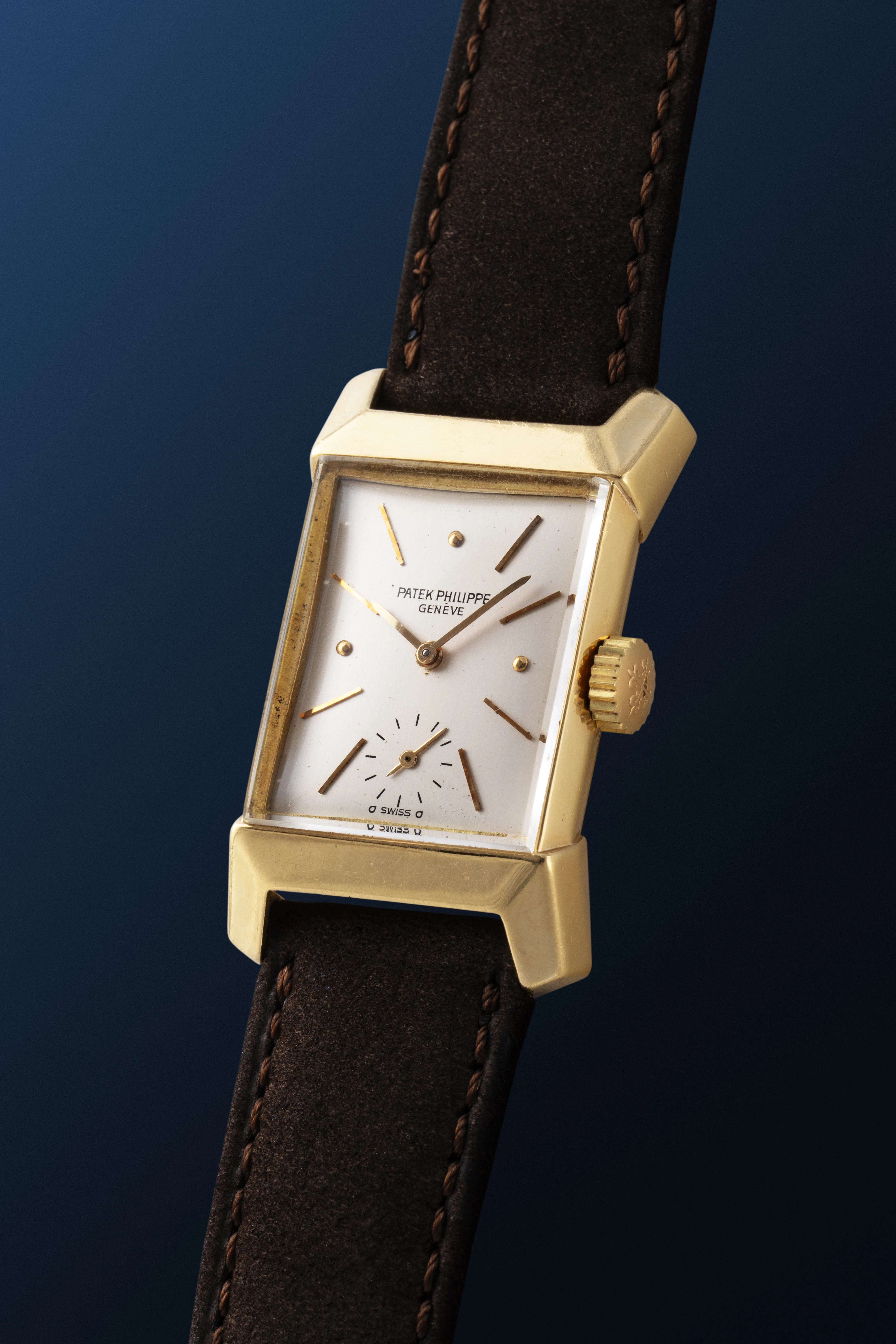 Rectangular Ref. 2553 in 18k Yellow Gold