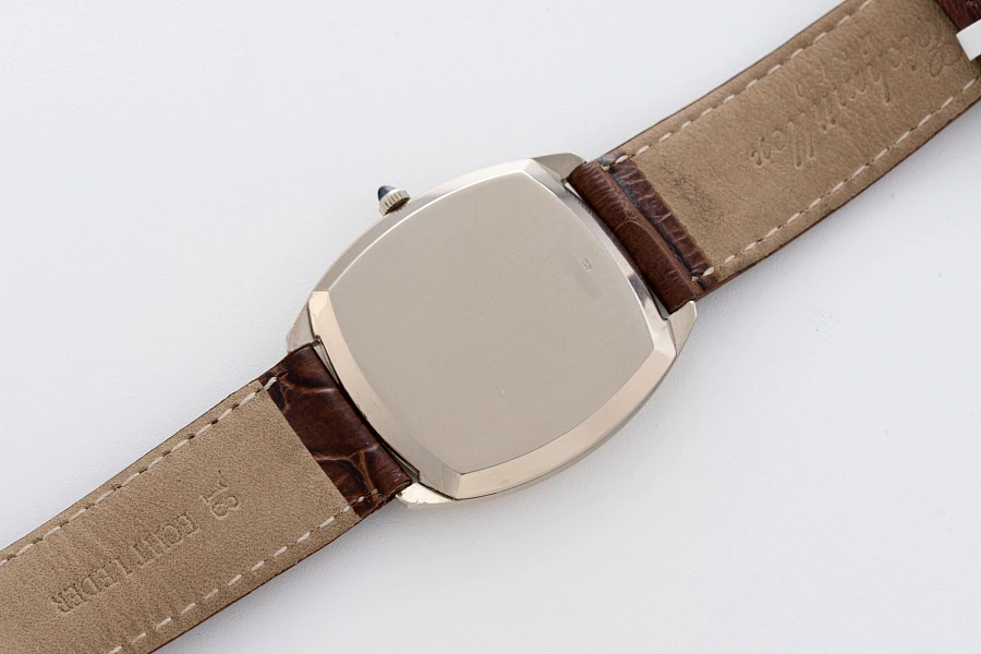 Ultra Thin Automatic Cushion Case Watch in 18k White Gold