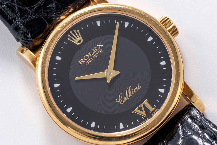 Cellini Ref. 6110 in 18k Yellow Gold