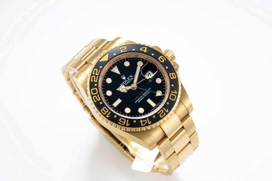 GMT Master II Ref. 116718 in 18k Yellow Gold