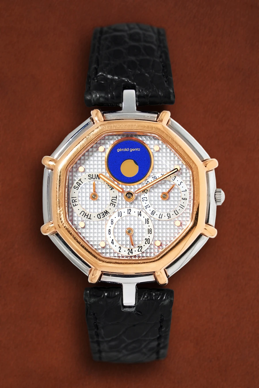 Golf Perpetual Calendar Steel & Gold