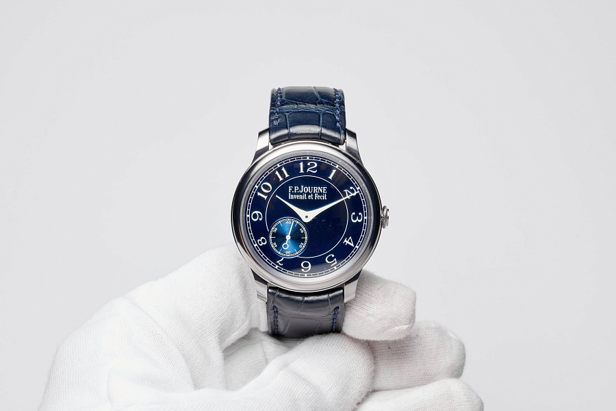 Chronometre Bleu