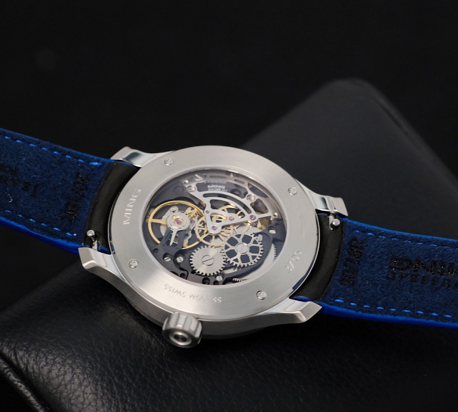 Ming 37.05 Moonphase