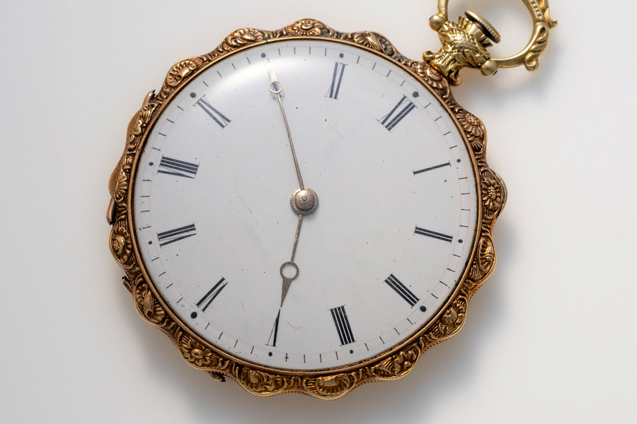 Ornate Pocket Watch in 18k Yellow Gold