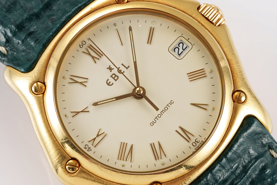 1911 Automatic Ref. 75102212 in 18k Yellow Gold