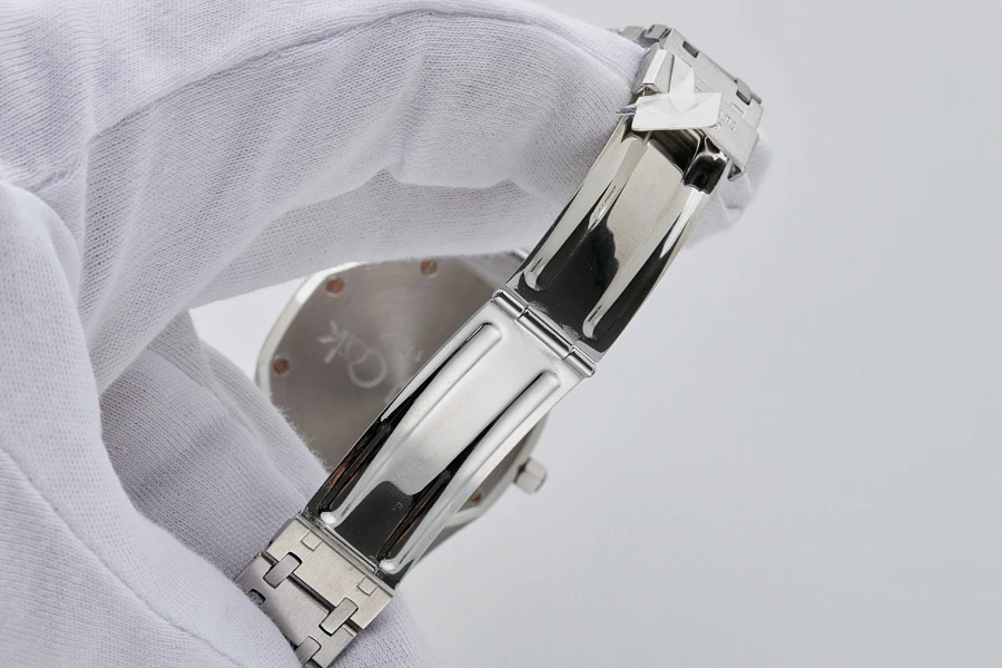 Royal Oak ‘Jumbo’ 5402ST A-series
