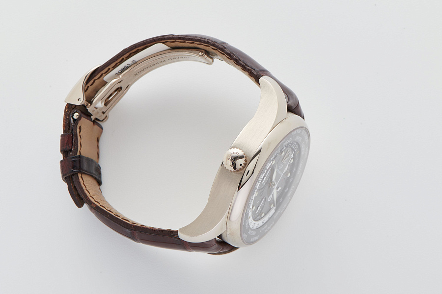 Chronograph World Timer in 18k White Gold