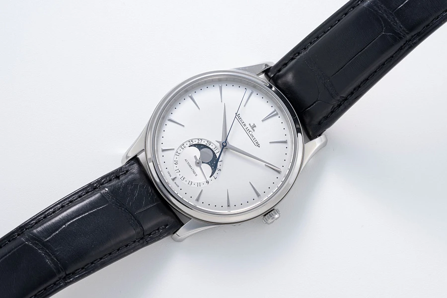 Master Collection Moonphase Date Ref. 109.8.A5.S in Stainless Steel