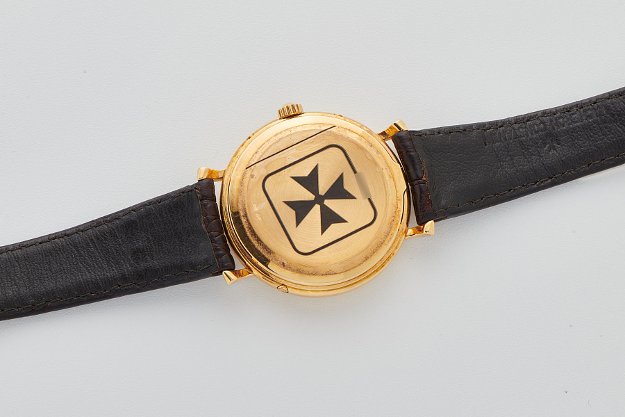 Triple Calendar in 18k Yellow Gold