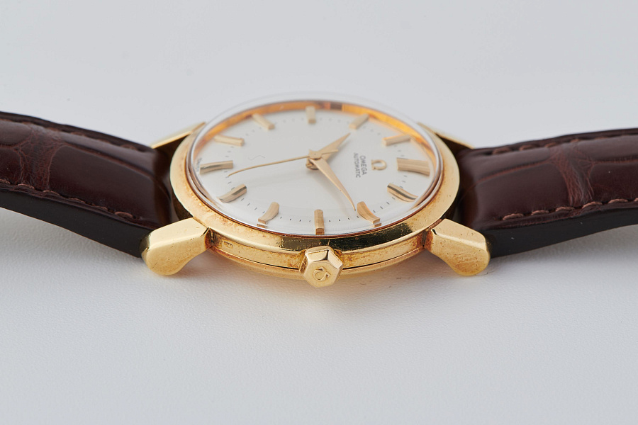 Dress Watch in 18k Yellow Gold