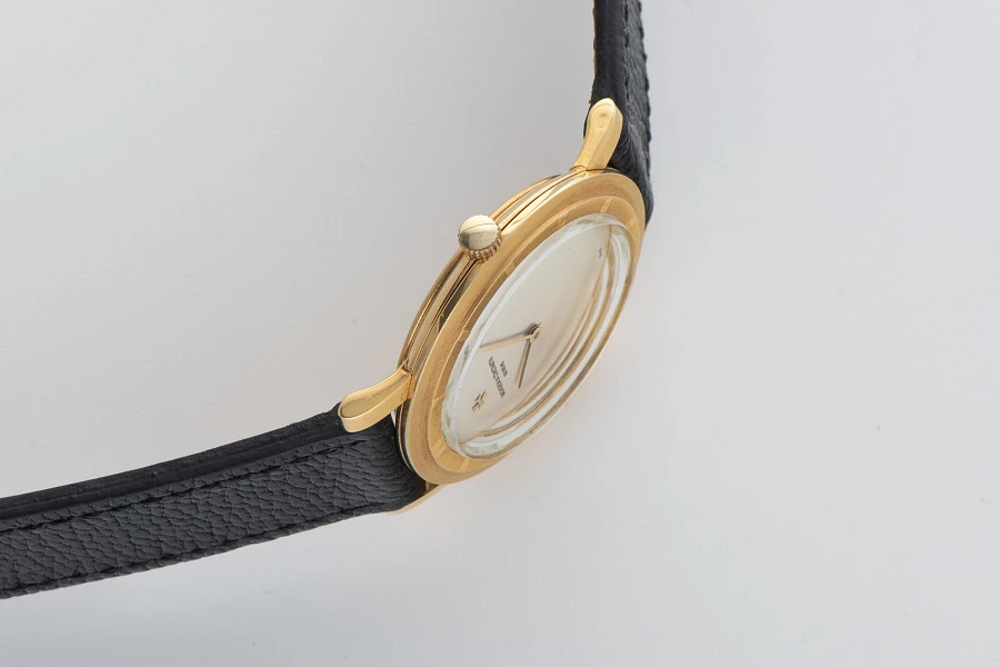Stepped Bezel Dress Watch Ref. 6595 in 18k Yellow Gold