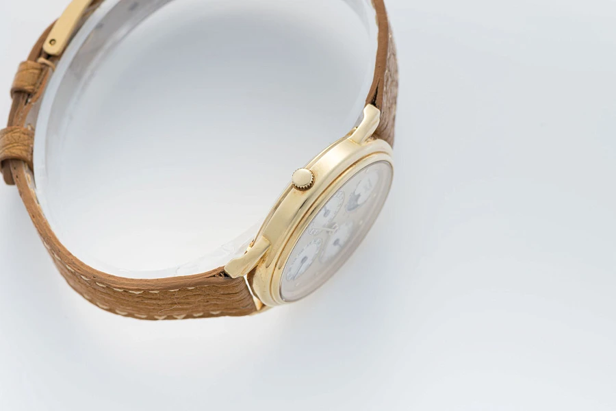 Automatic Triple Calendar Ref. 15958 in 18k Yellow Gold