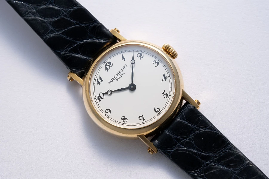 Enamel Dial Ladies Watch Ref. 4860 in 18k Yellow Gold