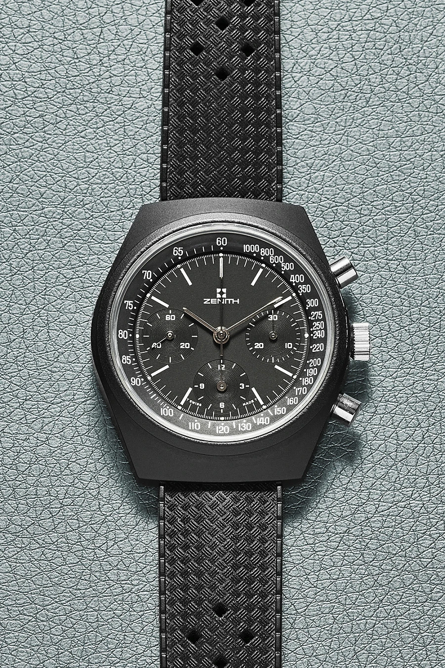 Chronomaster Revival Shadow