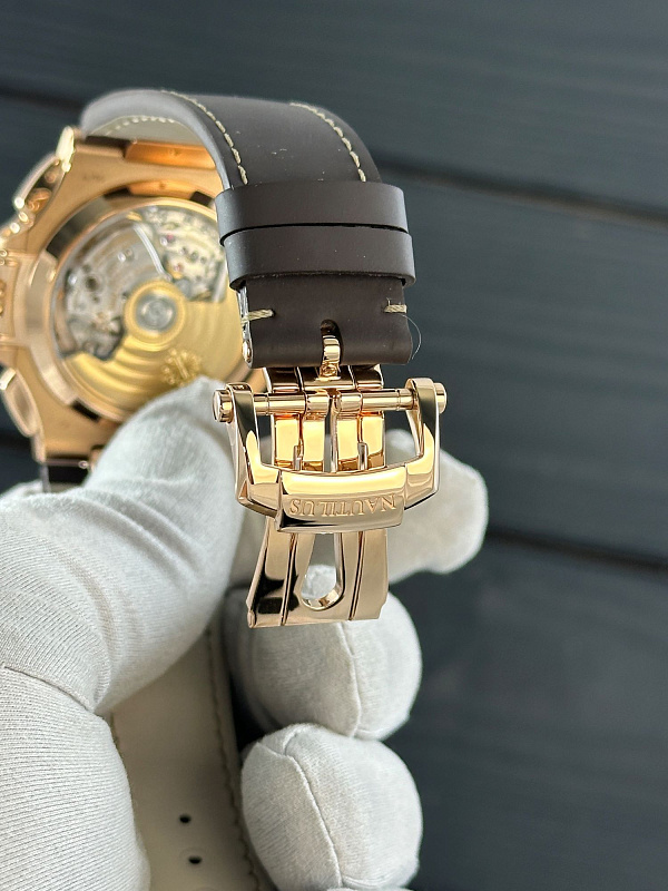 Nautilus Chronograph 5980 Rose Gold