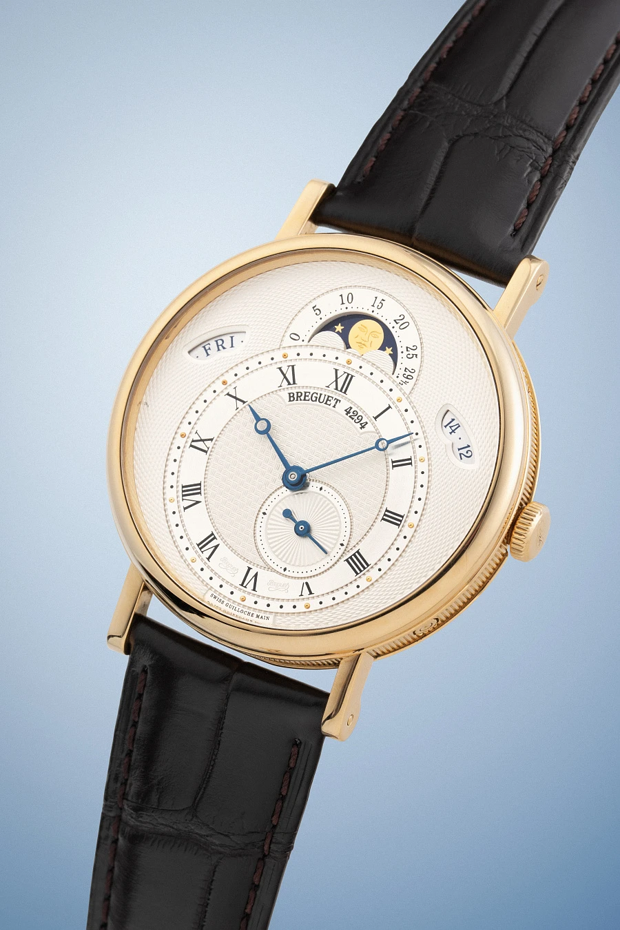 Classique Ref. 7337 in 18k Yellow Gold