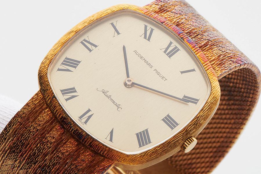 TV-Dial Dress Watch Ref. 99 in 18k Yellow Gold with Heavy Pink Patina