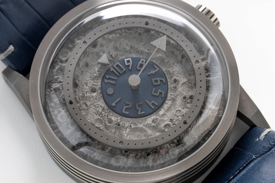 Cosmonauta in Titanium