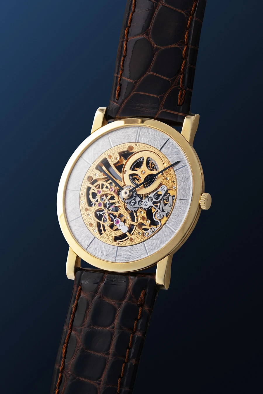 Classique Skeleton Ref. 5214BA in 18k Yellow Gold