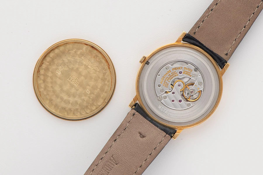 Dress Watch Ref. 14787.0.002 in 18k Yellow Gold