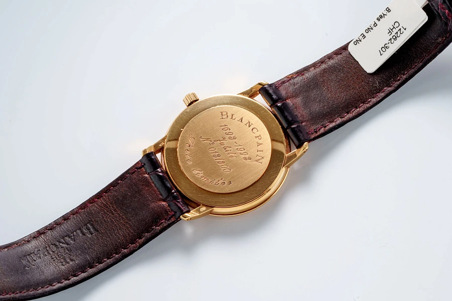 Villeret Limited Edition to 300 Pieces in 18k Yellow Gold