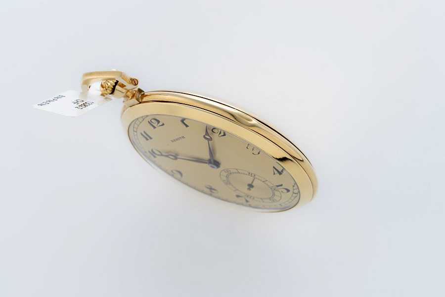 Pocket Watch in 18k Yellow Gold